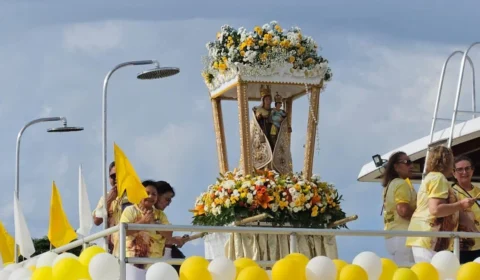 Imagem Peregrina de Nossa Senhora do Carmo chega a Manaus no dia 30 de maio e percorrerá igrejas até julho