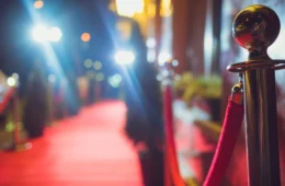 Saiba onde assistir o Met Gala 2025 ao vivo diretamente do Brasil