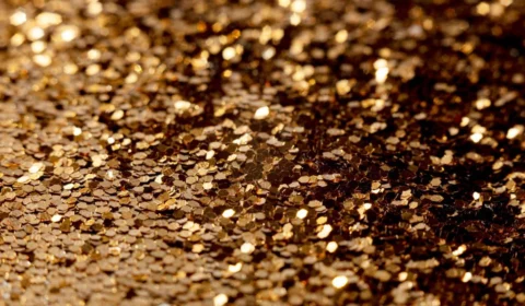 Você pode ter ouro guardado em casa! Entenda a relação do metal com equipamentos eletrônicos