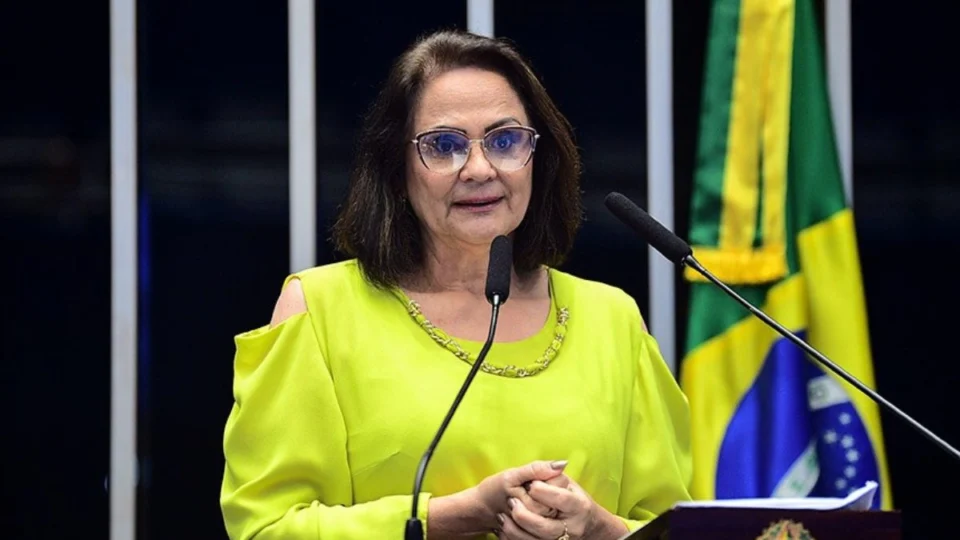 Senadora questiona contrato de R$ 15 milhões com ONG ligada a sindicato na Terra Yanomami em Roraima