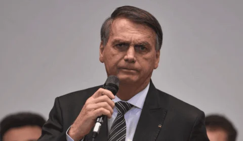 Bolsonaro presta depoimento à PF em investigação sobre atuação de Eduardo nos EUA