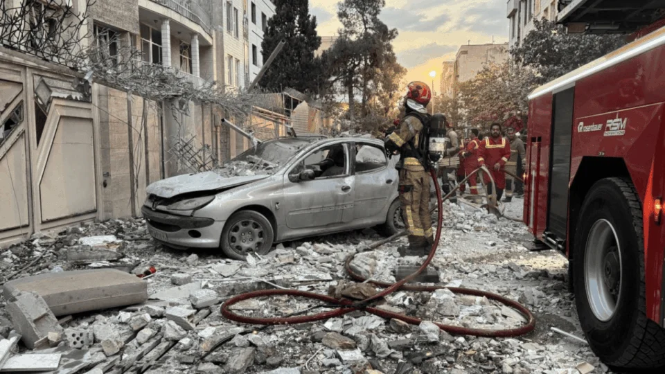 Após novos ataques entre Israel e Irã, Senado busca resgate de brasileiros com apoio da FAB