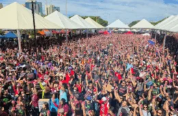 VÍDEO: protesto de professores no DF termina com confusão e uso de spray de pimenta
