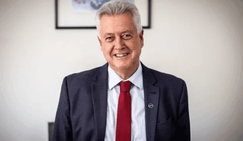 Bancada do DF na Câmara tem mudança: ex-governador assume após recontagem de votos