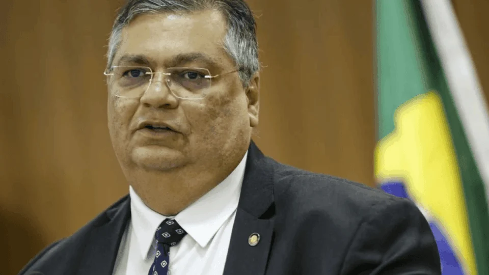 Poderes em xeque: STF debate emendas com líderes do Congresso