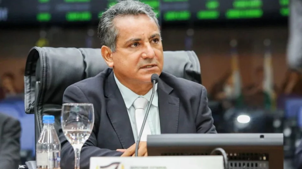 Deputado propõe trocar multas de trânsito por doação de sangue em Roraima; veja detalhes