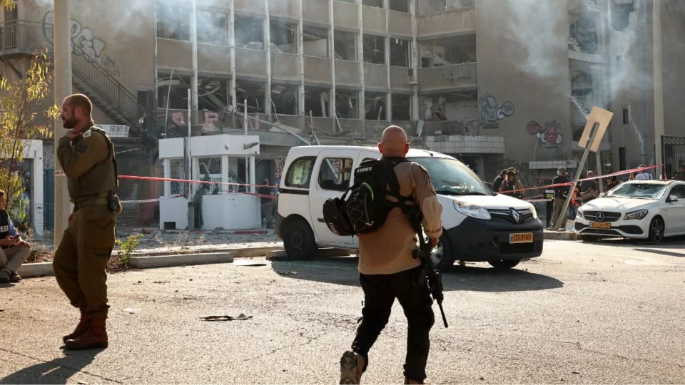 Embaixada inicia identificação de brasileiros que querem deixar Israel