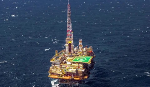 Ministro critica nome ‘Foz do Amazonas’ e cobra Petrobras por gás caro: ‘Preço absurdo’