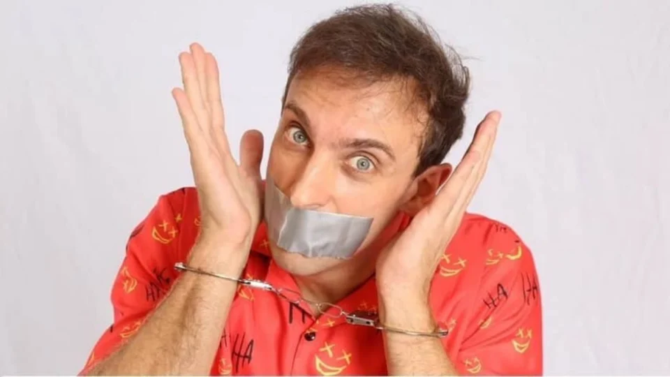 Léo Lins é condenado a 8 anos de prisão por piadas preconceituosas