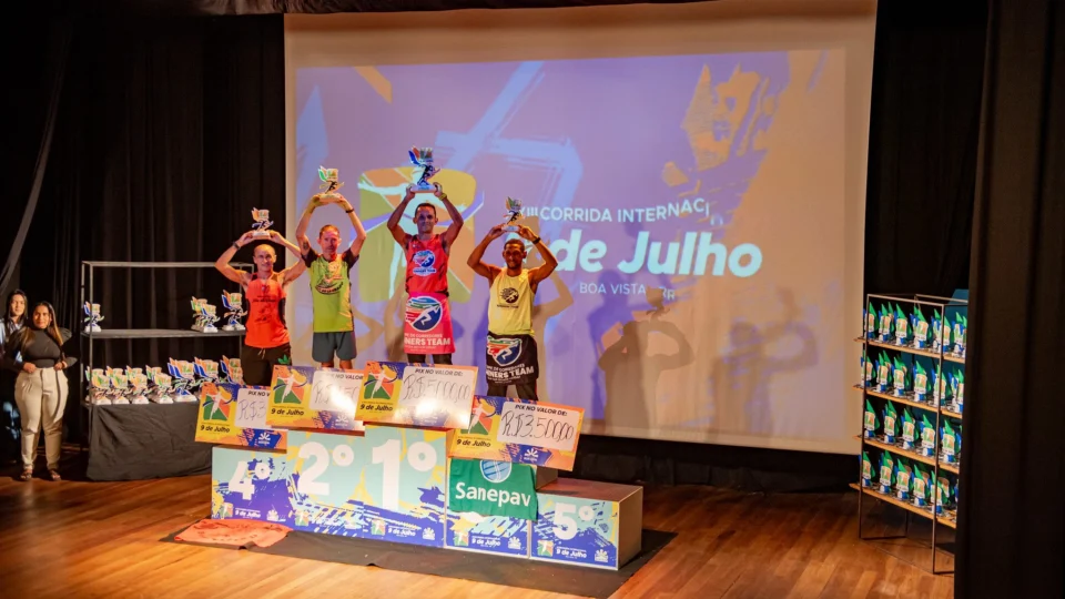 Corrida 9 de Julho premia vencedores e celebra participação popular
