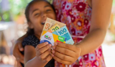 Bolsa Família: mais de 3 milhões de beneficiários superam a linha da pobreza e deixam o programa