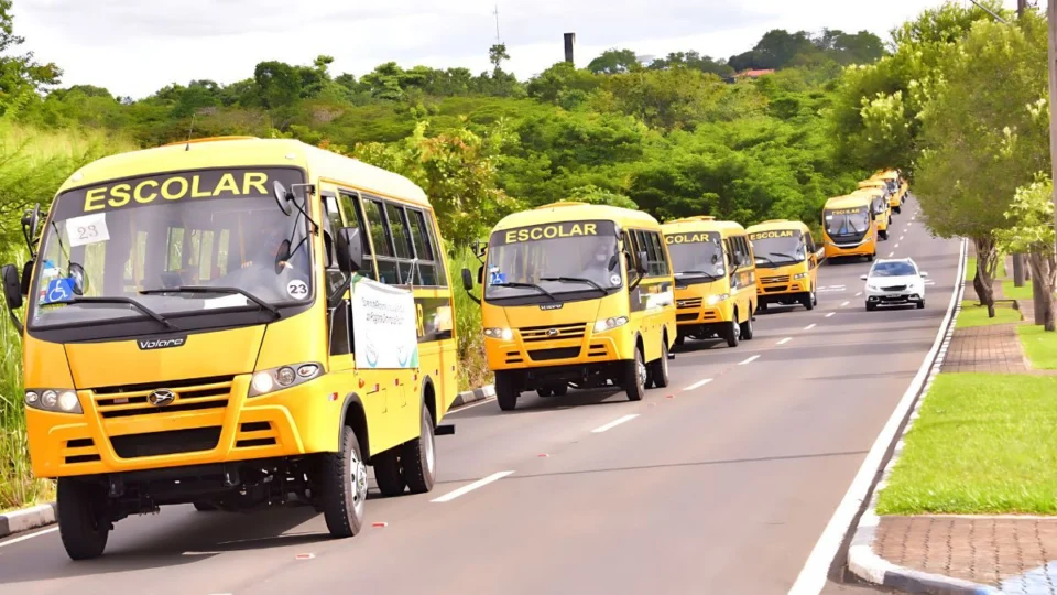 Empresas de transporte escolar em Roraima são investigadas por cobrança indevida de R$ 4,3 milhões