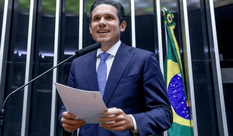 Hugo Motta dribla embates com o Planalto e mantém aprovação na Câmara; veja números