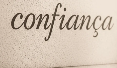 Pesquisa mostra abismo de confiança entre Congresso e Corpo de Bombeiros; confira