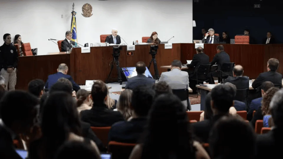 Réus do ‘Núcleo 3’ serão ouvidos por videoconferência no dia 28, decide STF