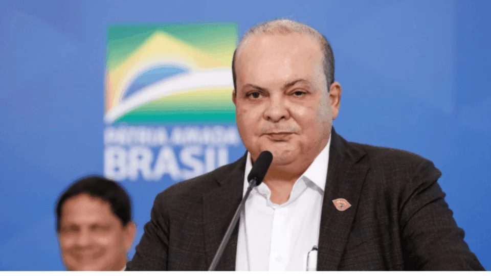 Governador do DF evita tema da anistia e foca em tarifas em reunião com Alckmin