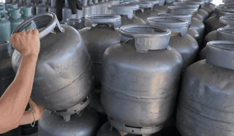 Programa Gás para Todos deve oficializar distribuição gratuita para 17 milhões de famílias