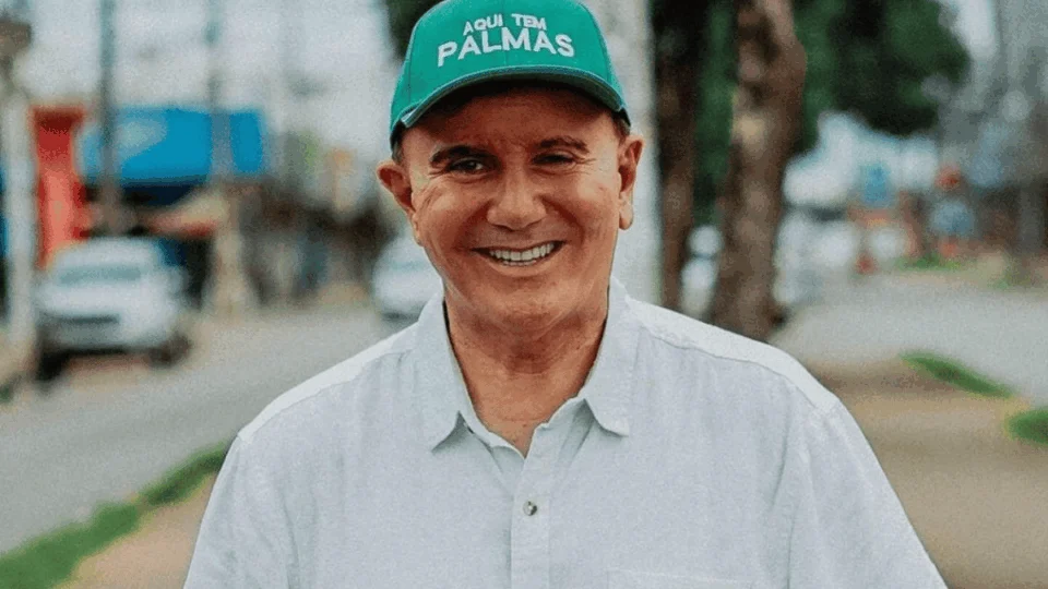 Prefeito afastado de Palmas tem alta após infarto e é levado para prisão domiciliar
