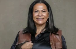 Dona Ruth bloqueia comentários após nova polêmica sobre seguro e guarda do neto