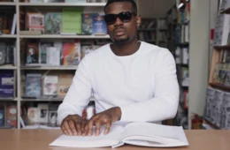 Literatura inclusiva transforma vidas em Manaus no Dia Nacional do Escritor