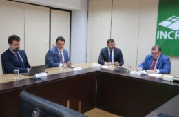 Governador do Amazonas propõe acordo para regularização fundiária em Apuí