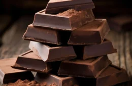 Chocolate vicia? Veja o que a ciência diz sobre o desejo pelo doce