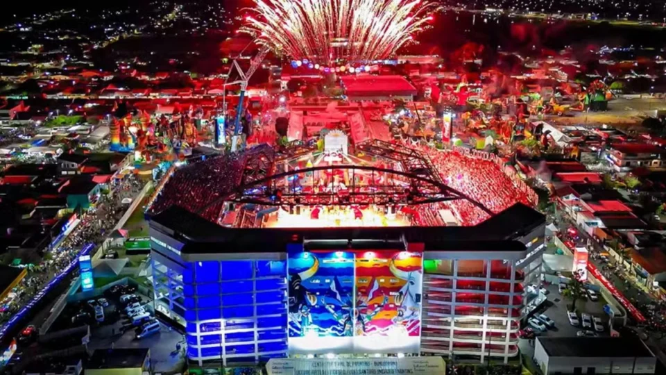 Colunista cristão detona o Festival de Parintins: ‘sistema do anticristo’