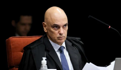 Moraes descarta perguntas ‘impertinentes’ da defesa de Bolsonaro; entenda decisão
