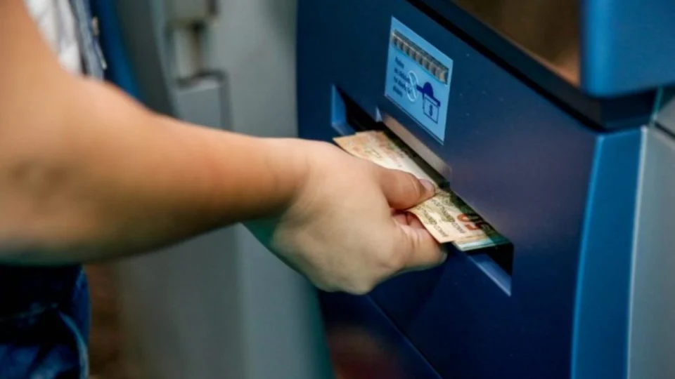 Rondônia antecipa 13º salário nesta sexta e injeta R$ 224 milhões na economia; veja quem recebe