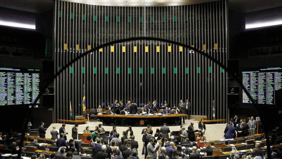 Retomada dos trabalhos no Congresso traz urgência para votação da LDO 2025