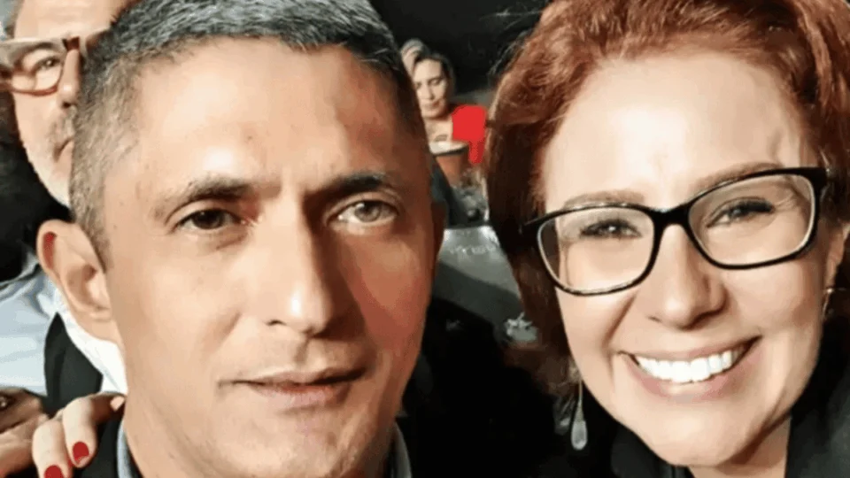 STF determina bloqueio das contas do marido de Carla Zambelli