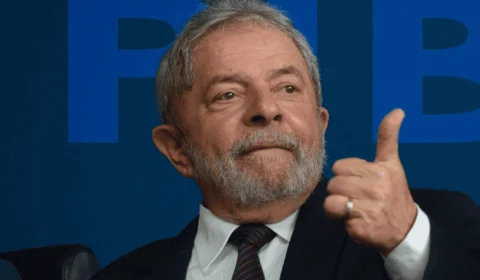 Lula se submete a cirurgia de catarata nesta sexta-feira (30)