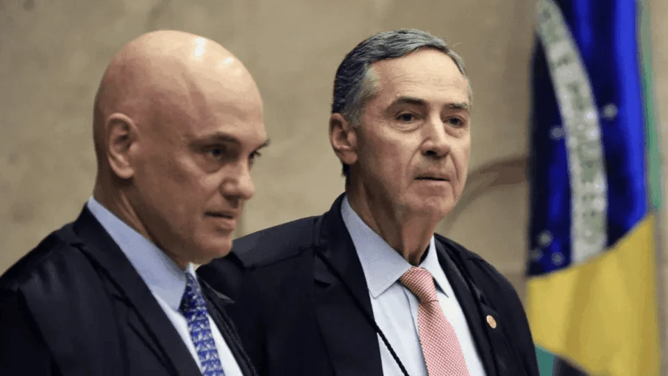 Sanções dos EUA pressionam STF; Barroso orienta filho a não voltar ao país