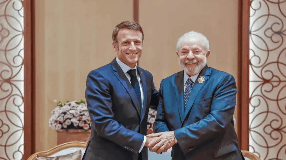 Lula e Macron em ligação: saiba os principais temas discutidos