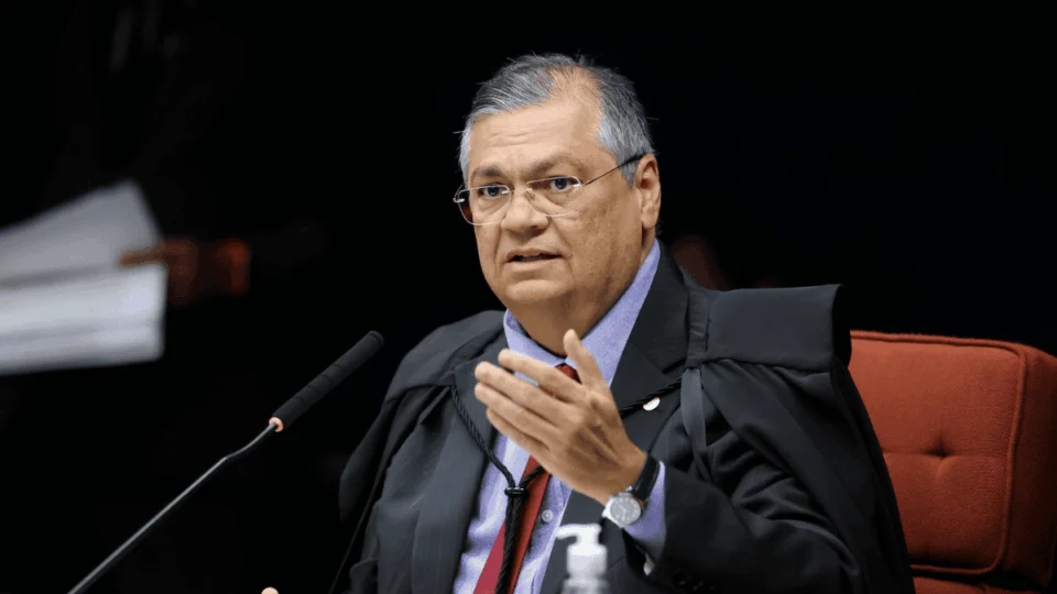 ‘Emendas Pix’ suspeitas: STF ordena PF a investigar R$ 694 milhões em recursos públicos