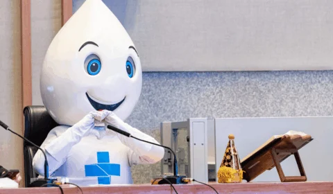 Darlan Rosa, criador do Zé Gotinha, recebe título de Cidadão Honorário de Brasília