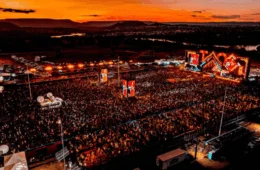 Show de Henrique & Juliano lota estádio em Palmas (TO) com o projeto ‘Em Casa’