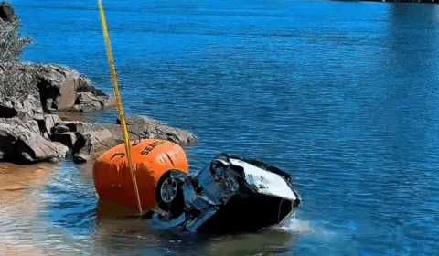 Resgate na Ponte JK: caminhonete é içada do Rio Tocantins após quase 8 meses da tragédia