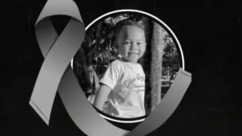 Bebê de 1 ano e meio morre afogado em balde dentro de casa em Ariquemes; família relata momento