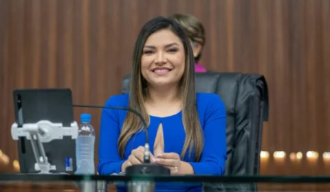 Deputada do Amazonas relata como filho inspirou atuação pelos PcDs: ‘passei a viver essa realidade’