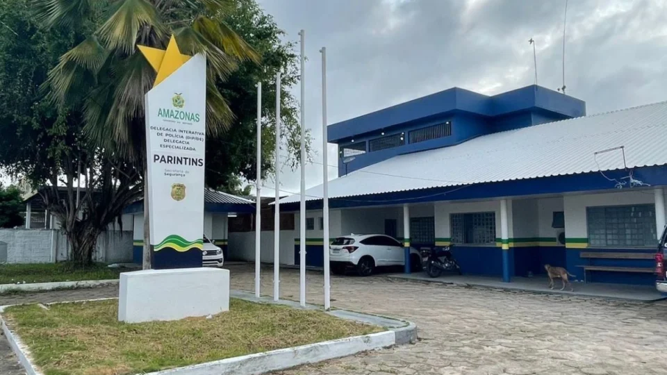 Homem é preso após perseguir e se masturbar na frente de adolescente no Amazonas