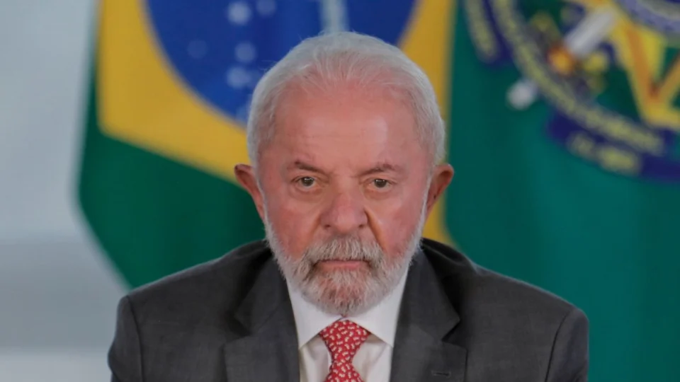 Lula reage após fala de Trump: ‘quem define o Brasil são os brasileiros’
