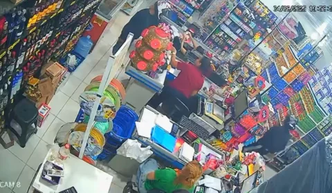 Criminosos assaltam supermercado no bairro Alvorada e agridem cliente durante ação
