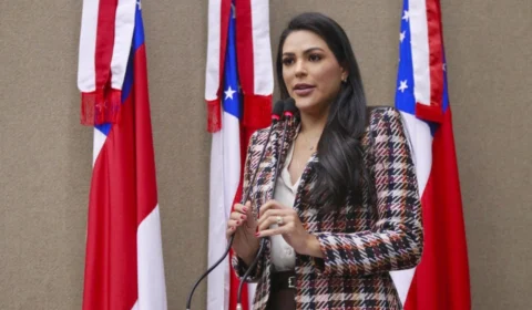 Mayra Dias confirma que disputará reeleição em 2026 e se posiciona entre ‘esquerda’ ou ‘direita’