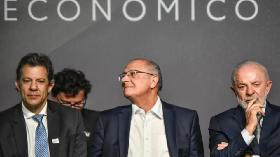 Tarifaço dos EUA: ajuda a exportadores afetados ainda não tem data para sair