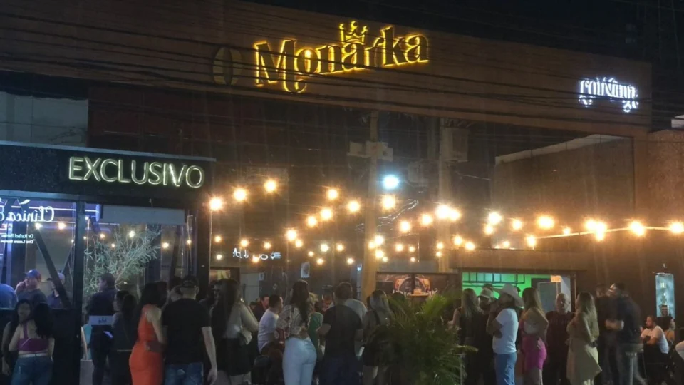 PF fiscaliza casa noturna de Porto Velho e notifica responsáveis por segurança clandestina