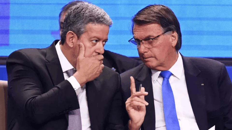 Moraes libera encontro entre Arthur Lira e Bolsonaro nesta segunda-feira (1º)