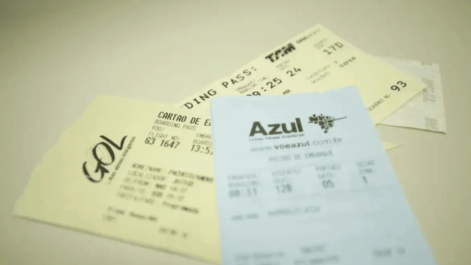 Senado aprova projeto para barrar abusos das companhias aéreas: o que muda para o passageiro?