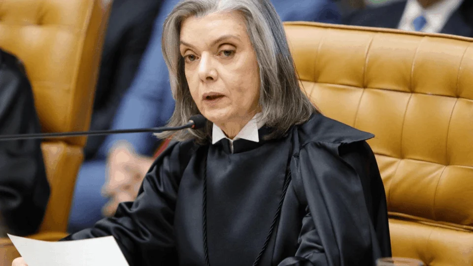 STF retoma julgamento de Bolsonaro e réus com voto de Cármen Lúcia nesta quinta (11)