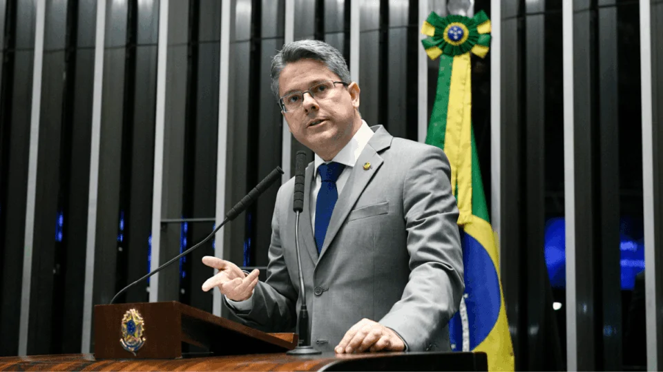 PEC da Blindagem chega ao Senado sob críticas e parecer pela rejeição